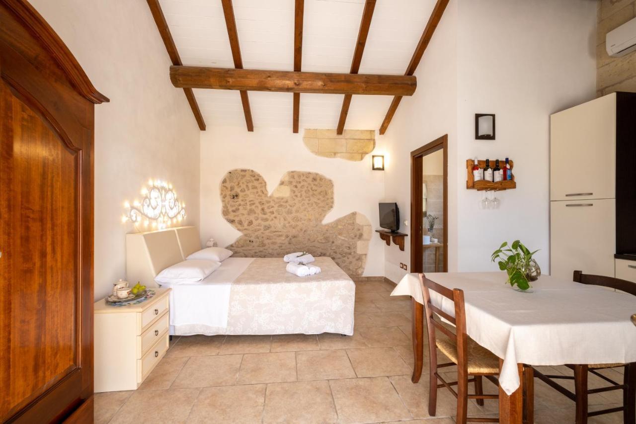 Agriturismo Masseria Costarella Borgagne Exterior foto