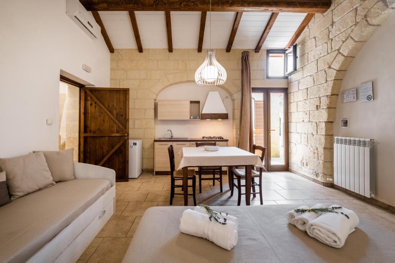 Agriturismo Masseria Costarella Borgagne Exterior foto