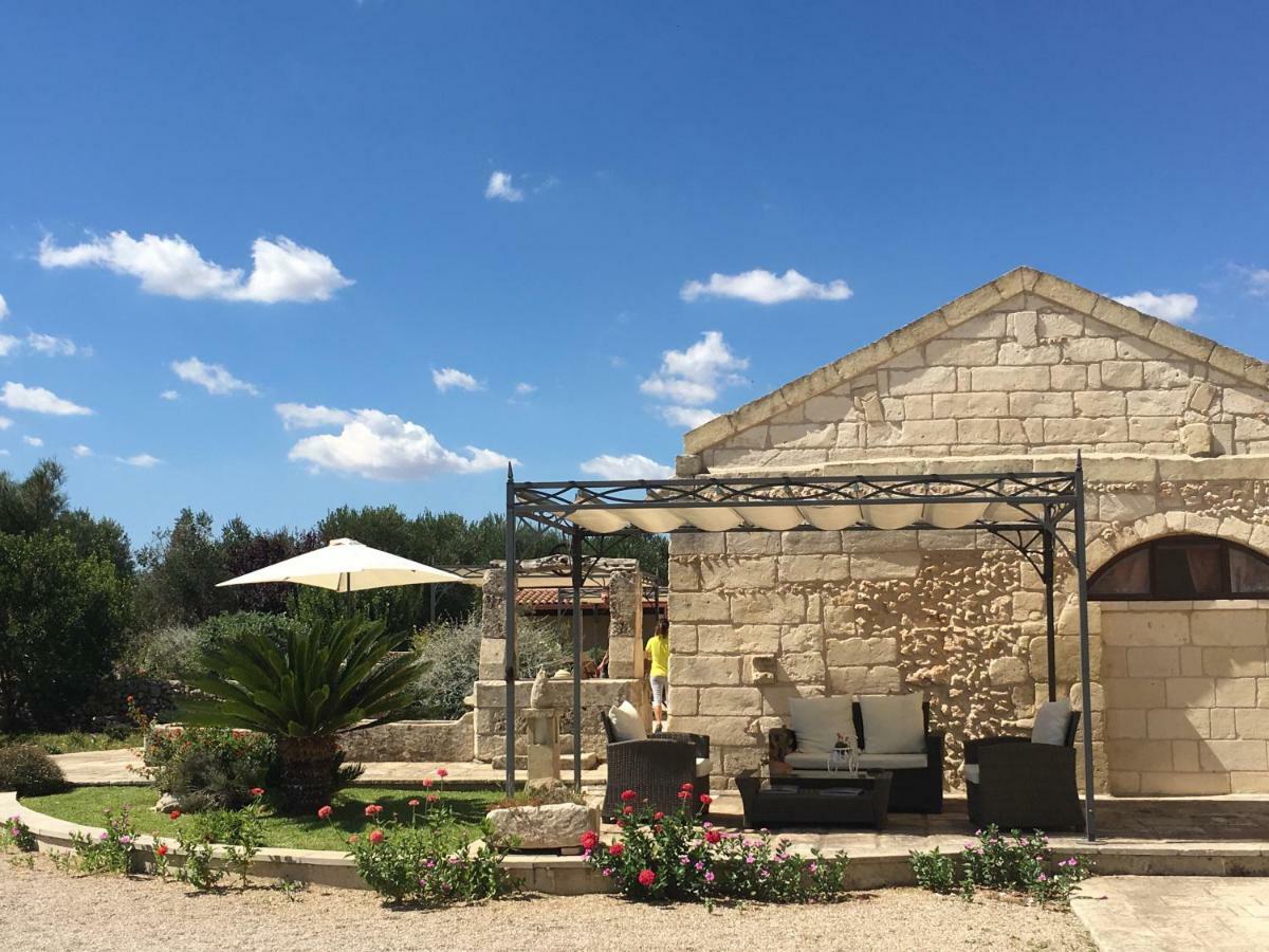 Agriturismo Masseria Costarella Borgagne Exterior foto